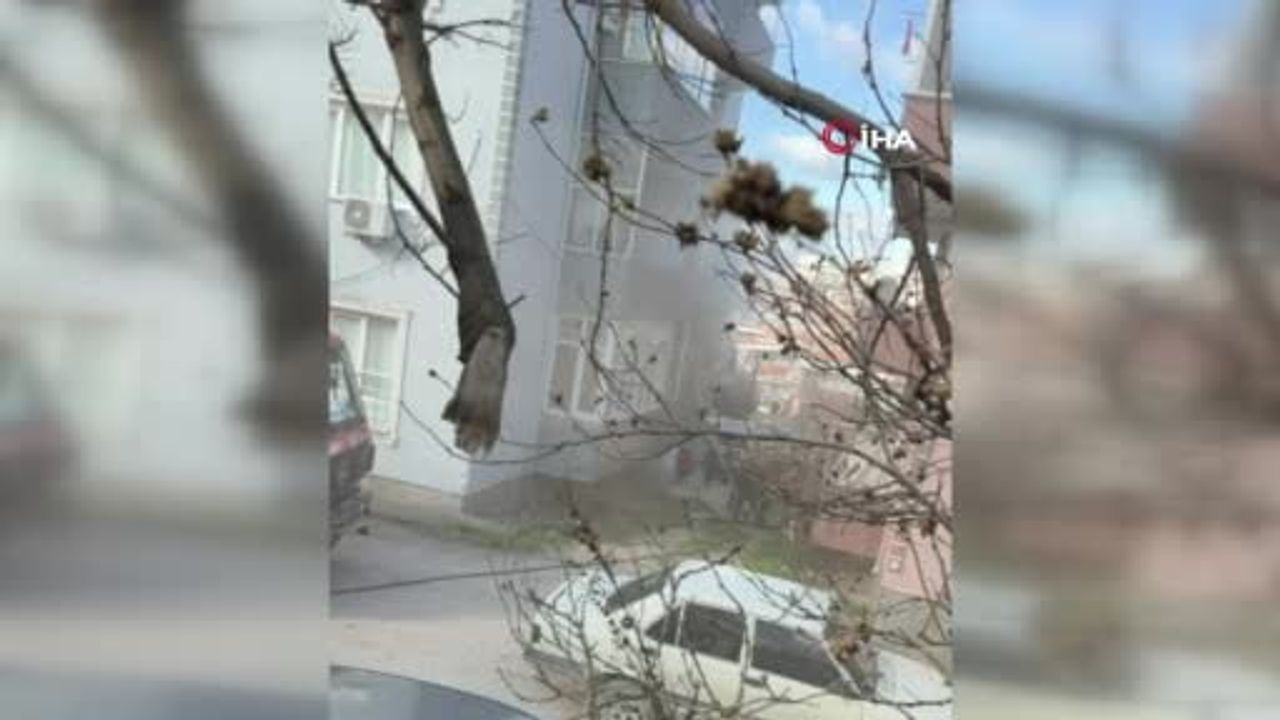 Bursa'da Yangın Faciası: Yatalak Adam ve Kedisi Hayatını Kaybetti