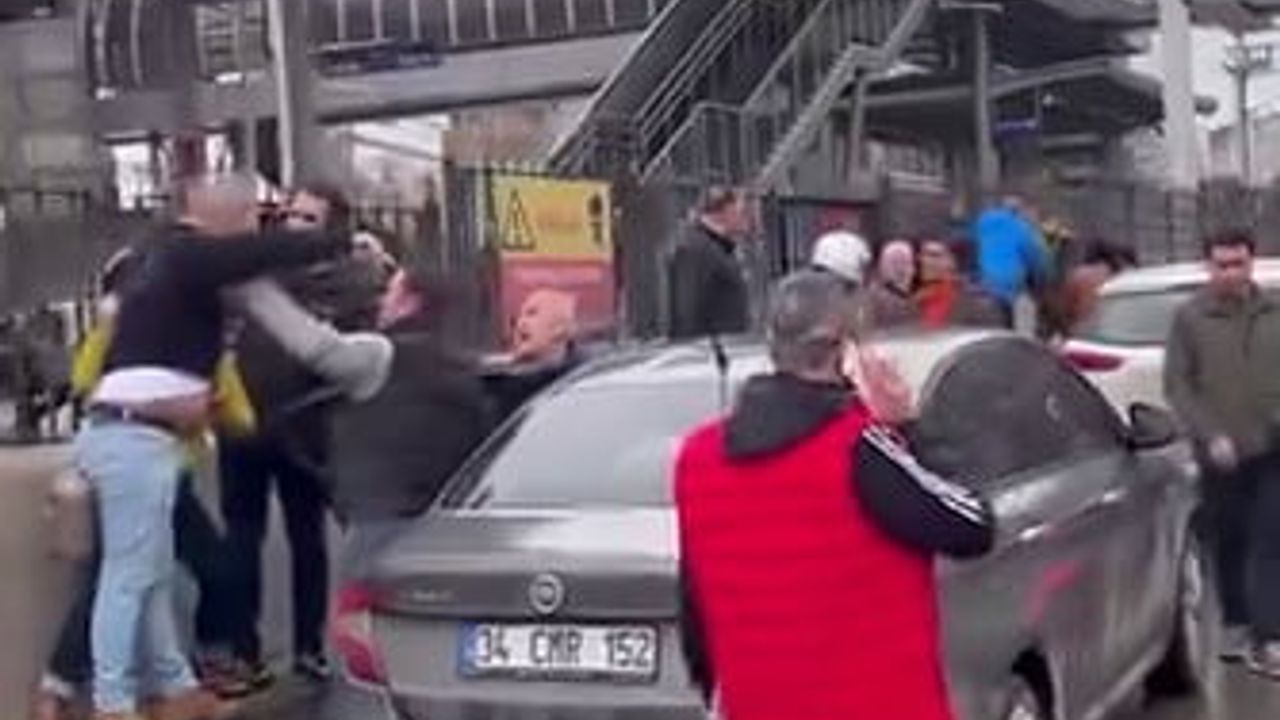 Bursa'da Zincirleme Kaza Sonrası Gerilim