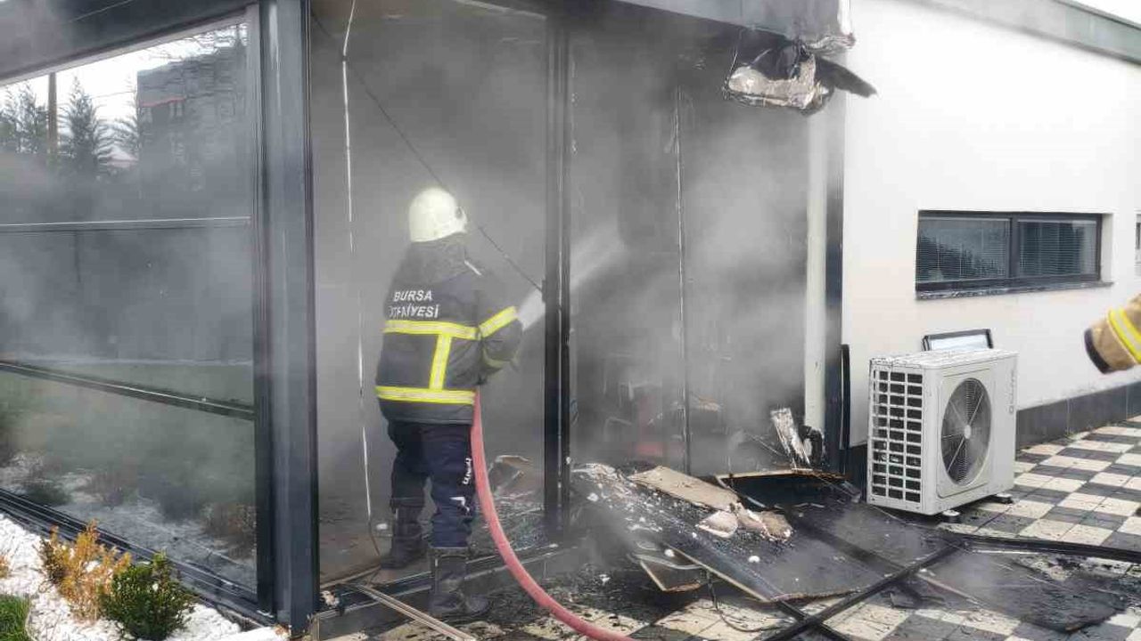 Bursa'daki Yangın Paniğe Neden Oldu