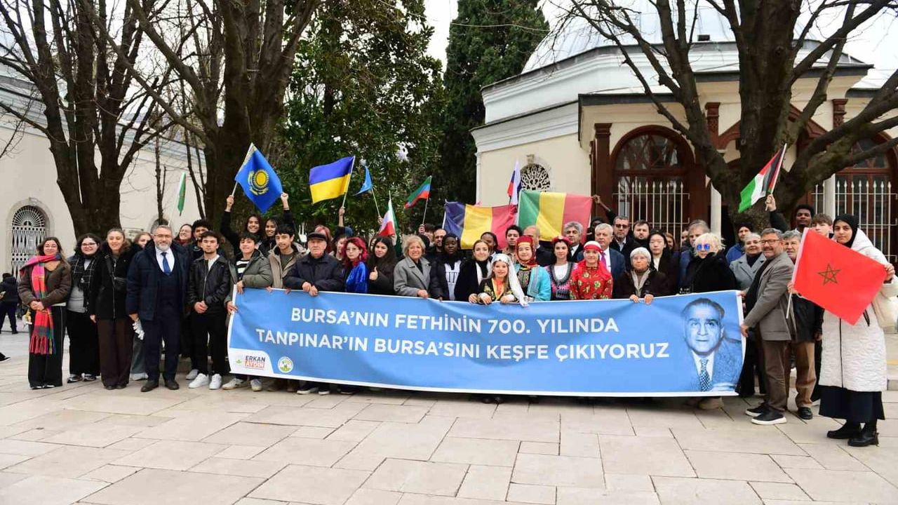 Bursa’nın 700 Yıllık Tarihi Edebiyatla Buluştu