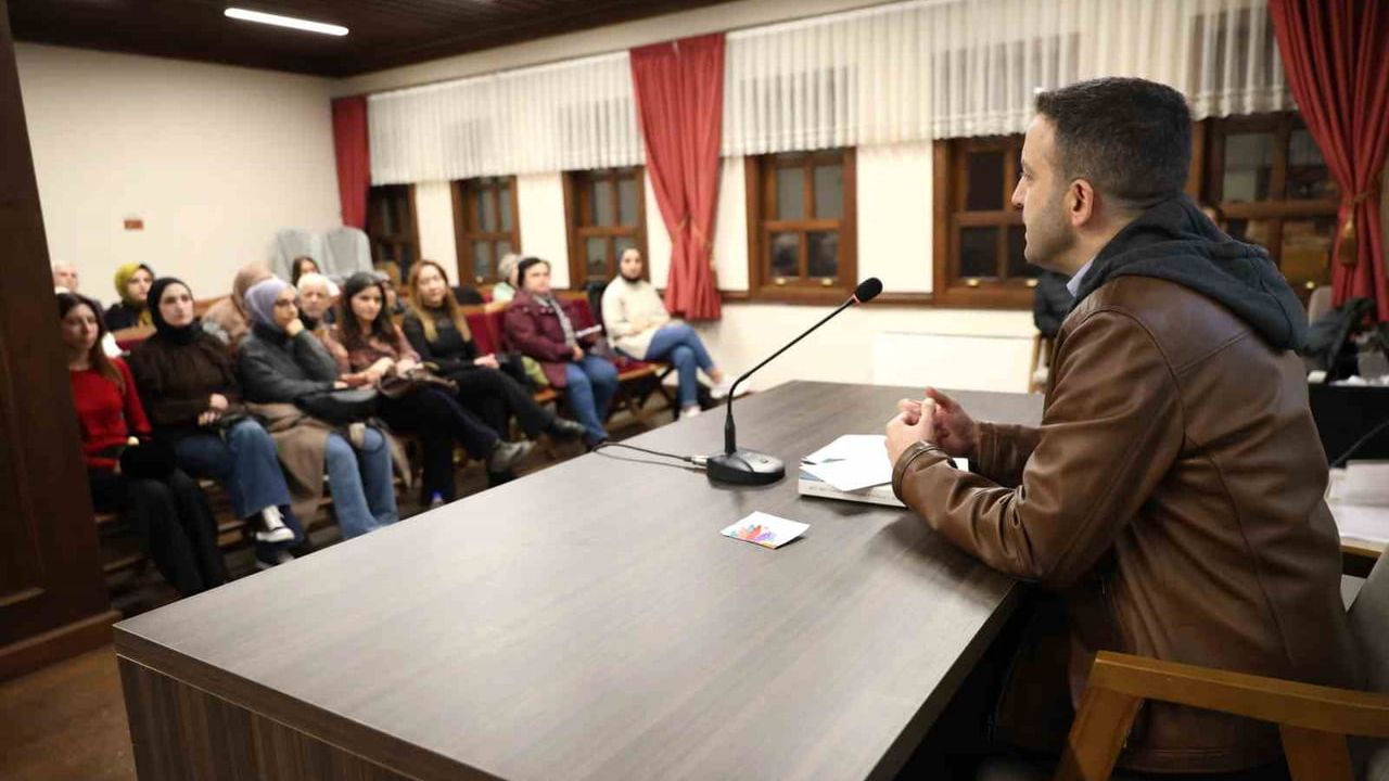 Bursa’nın Mimari Evrimi Üzerine Söyleşiler Devam Ediyor