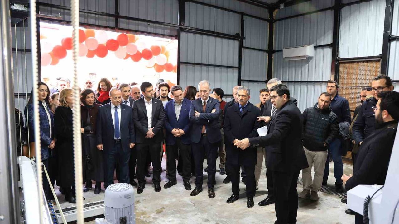 Bursa Uludağ Üniversitesi, 3B Yazdırılabilir Beton Laboratuvarı'nı Açtı