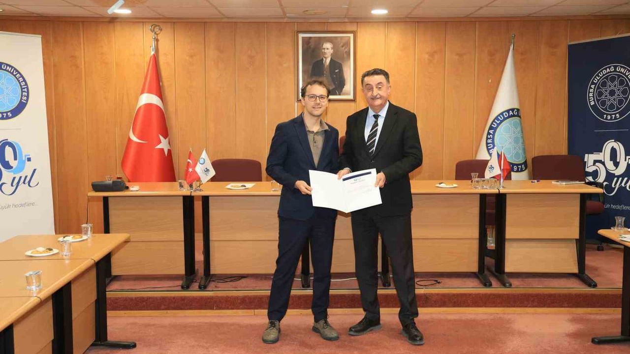 Bursa Uludağ Üniversitesi Başarı Çıtasını Yükseltiyor