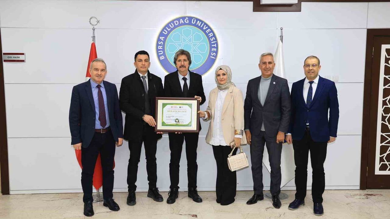 Bursa Uludağ Üniversitesi Sıfır Atık Belgesini Yeniledi