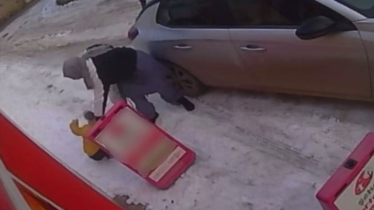 Buzlu Yol Vatandaşları Zor Durumda Bıraktı