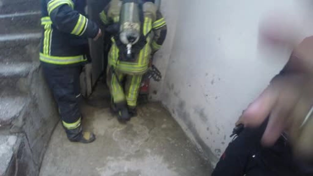 Çamaşır Makinesi Yangını Diyarbakır'da Evi Kullanılamaz Hale Getirdi