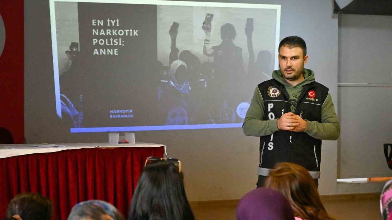 Çanakkale'de Uyuşturucu ile Mücadele Eğitimleri
