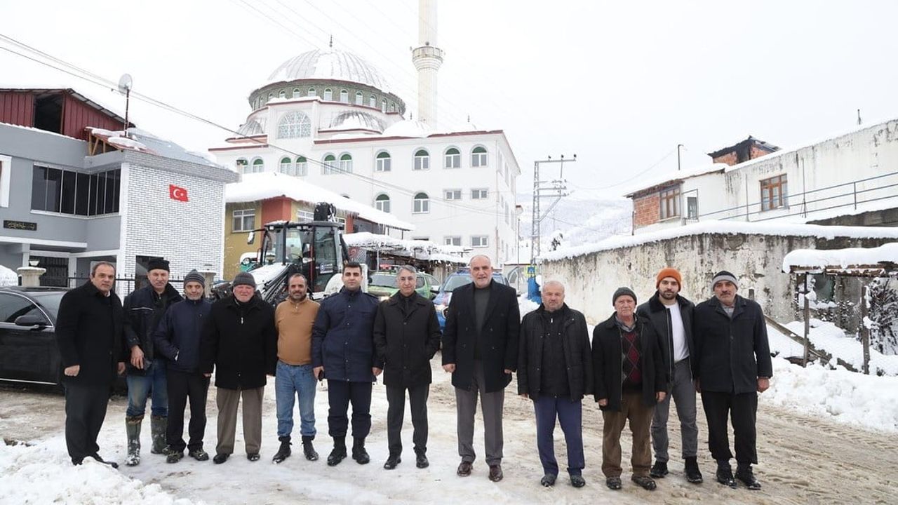 Canik'te Karla Mücadele Çalışmaları Devam Ediyor