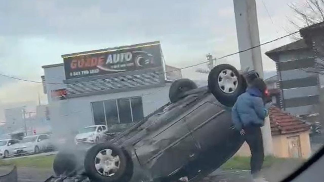 Çaycuma'da Otomobil Takla Attı: İki Kişi Hayatını Kaybetmedi