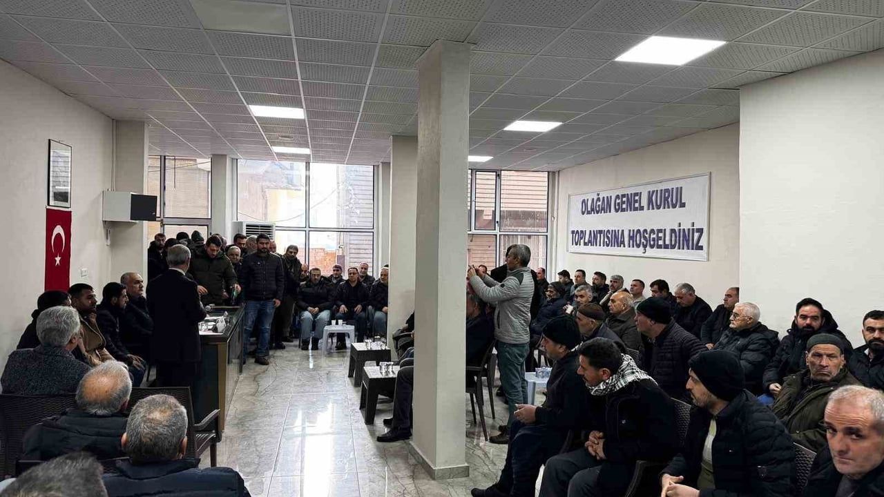 Çermik Esnaf ve Sanatkarlar Odası'nda Güven Tazeleyen Özdemir