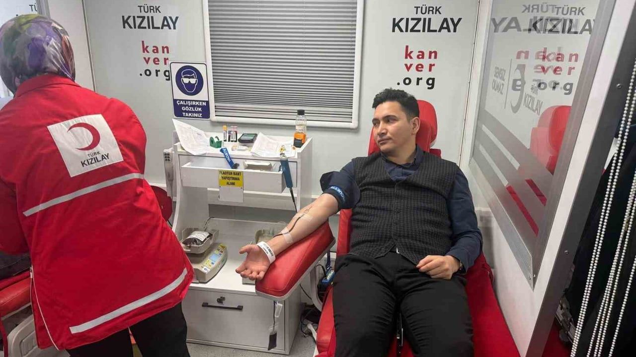 Çermik Kaymakamı Adem Karataş'tan Kan Bağışı Destek Çağrısı