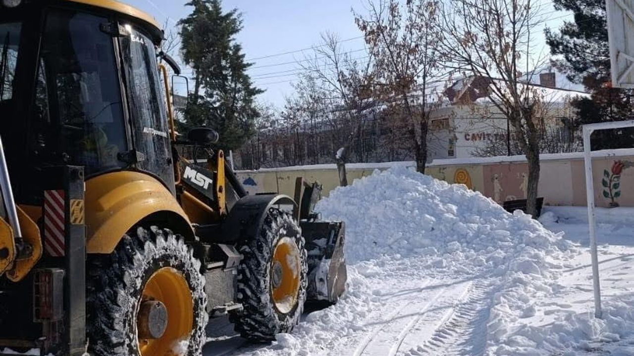 Çermik'te Okullar Eğitime Hazırlandı