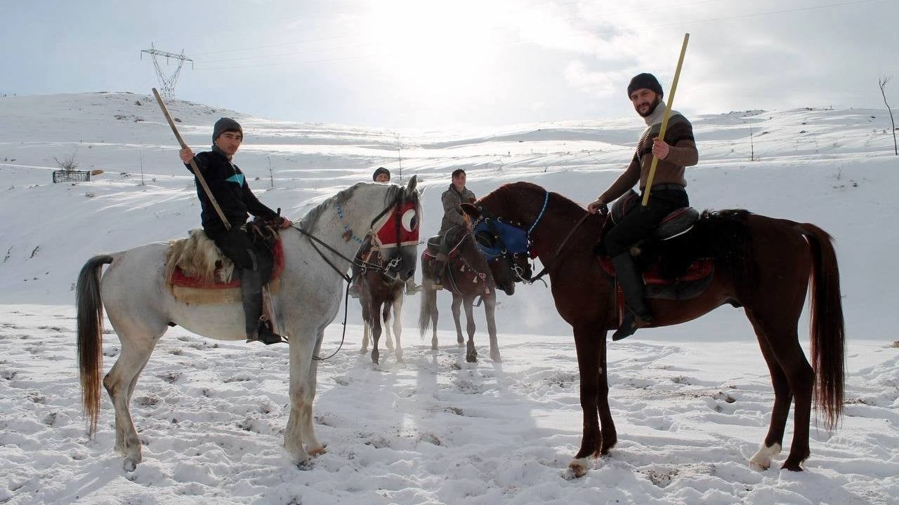 Cirit Geleneği Bayburt ve Erzincan'da Yaşatılıyor