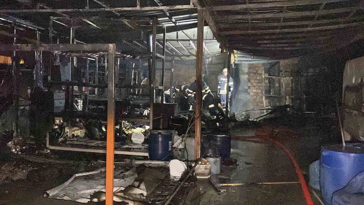 Çorum'da Halı Yıkama Merkezinde Yangın Çıktı