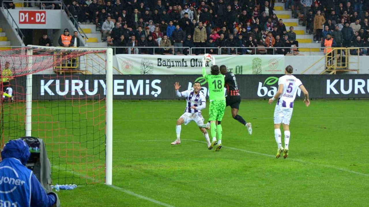 Çorum FK, Ankara Keçiörengücü'nü 1-0 Mağlup Etti