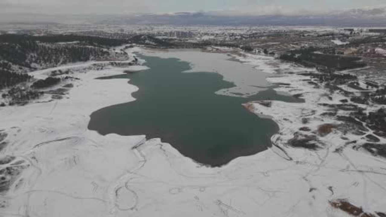 Çorum'un Bembeyaz Manzaraları: Çomar Barajı