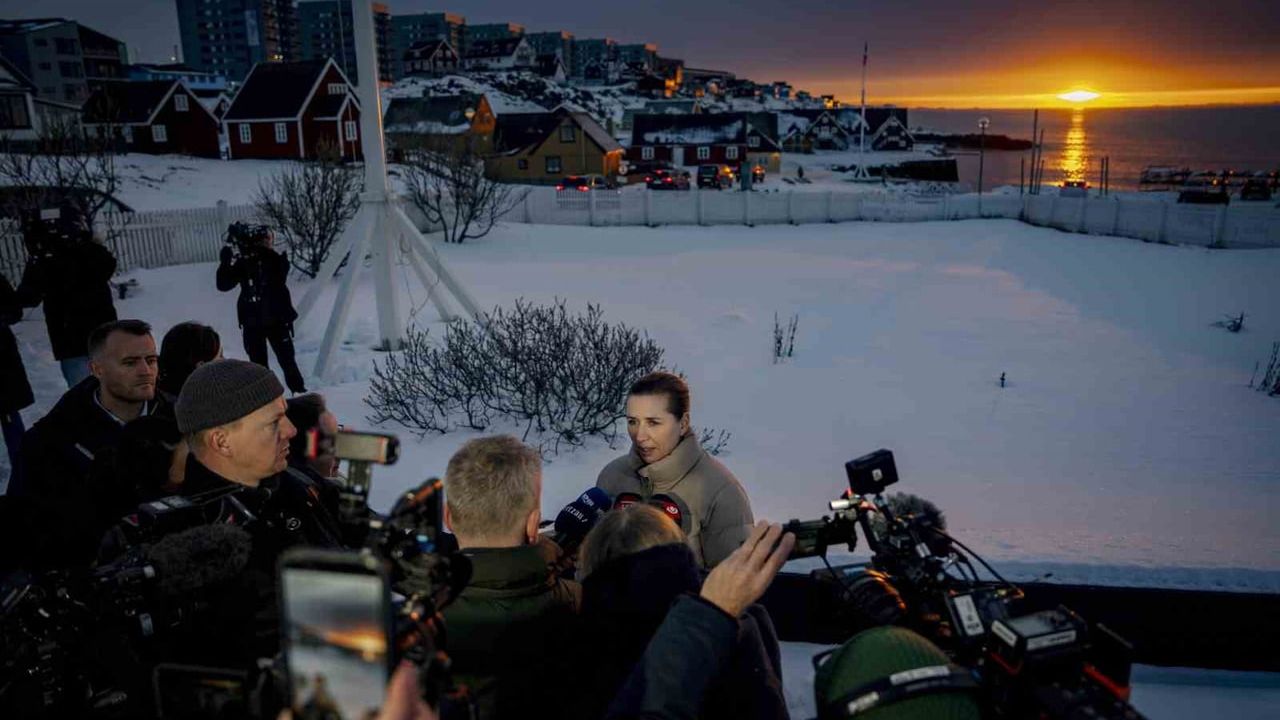 Danimarka Başbakanı Mette Frederiksen Grönland'da