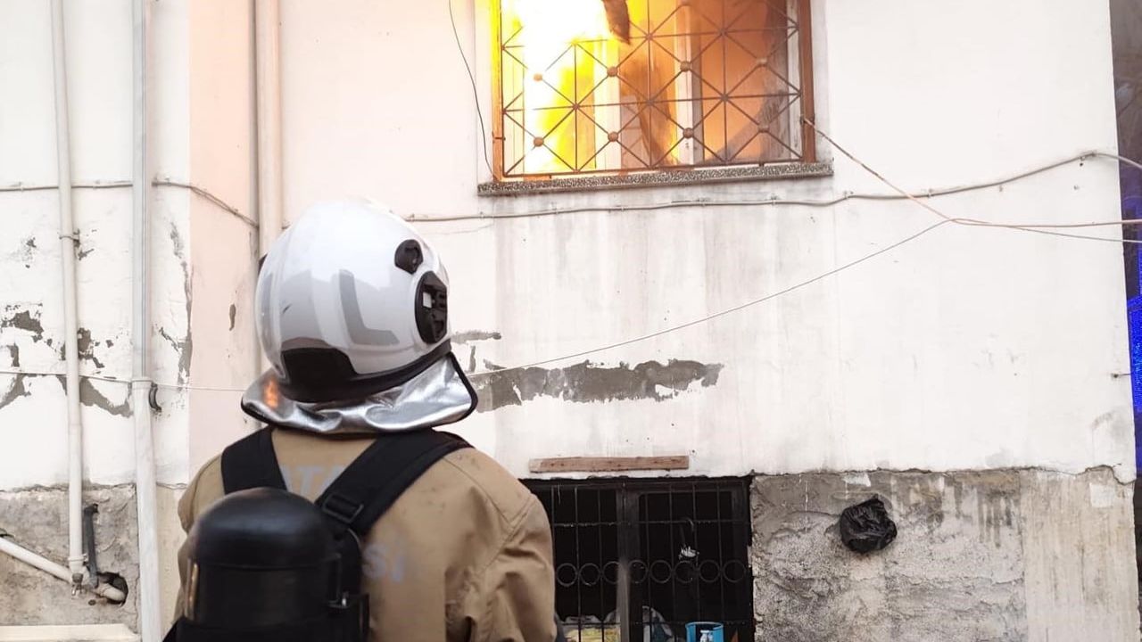 Defne'de Müstakil Evde Yangın Çıktı