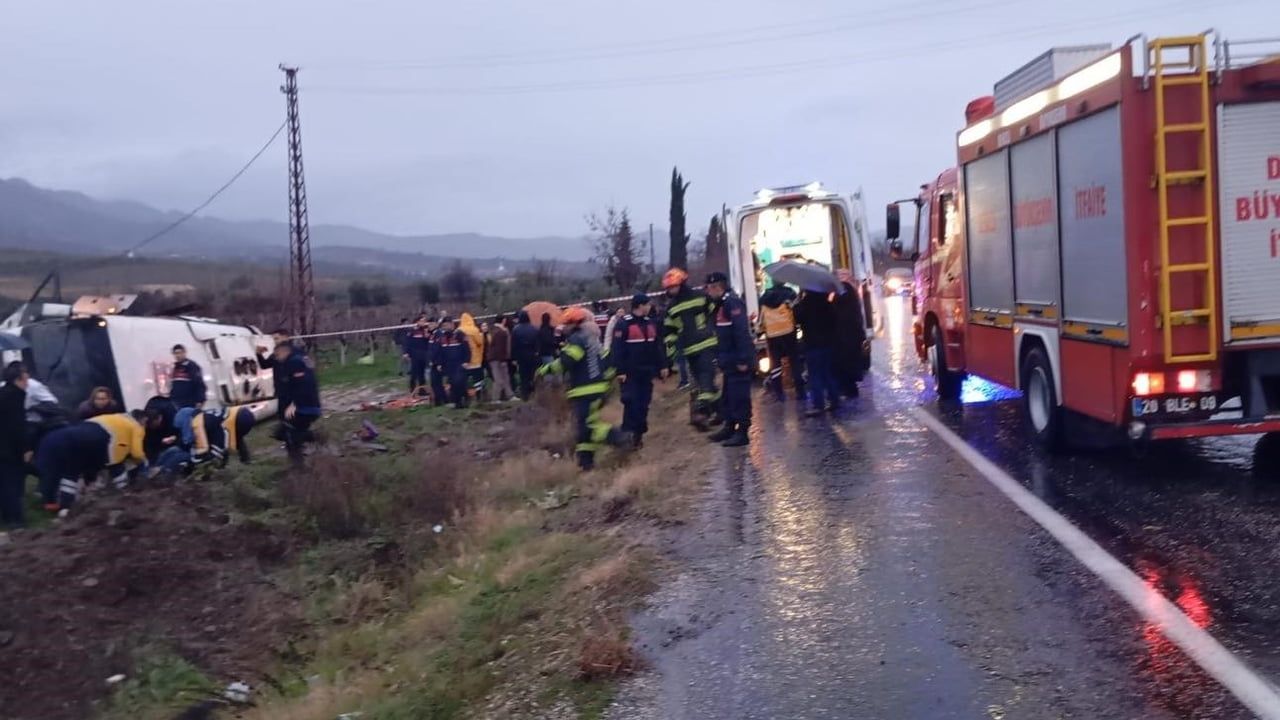 Denizli'de Memurları Taşıyan Servis Kazası Açıklandı