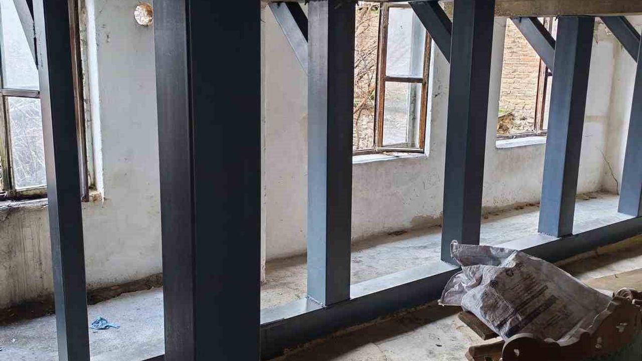 Denizli'deki Tarihi Hamamda İzinsiz Tadilat Faaliyeti Tespit Edildi