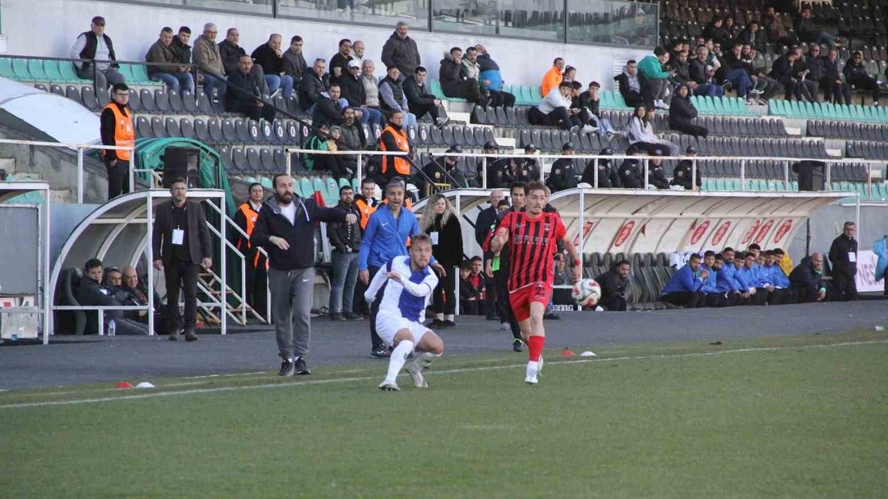 Denizli İdman Yurdu'nda Teknik Heyet Görevinden Ayrıldı