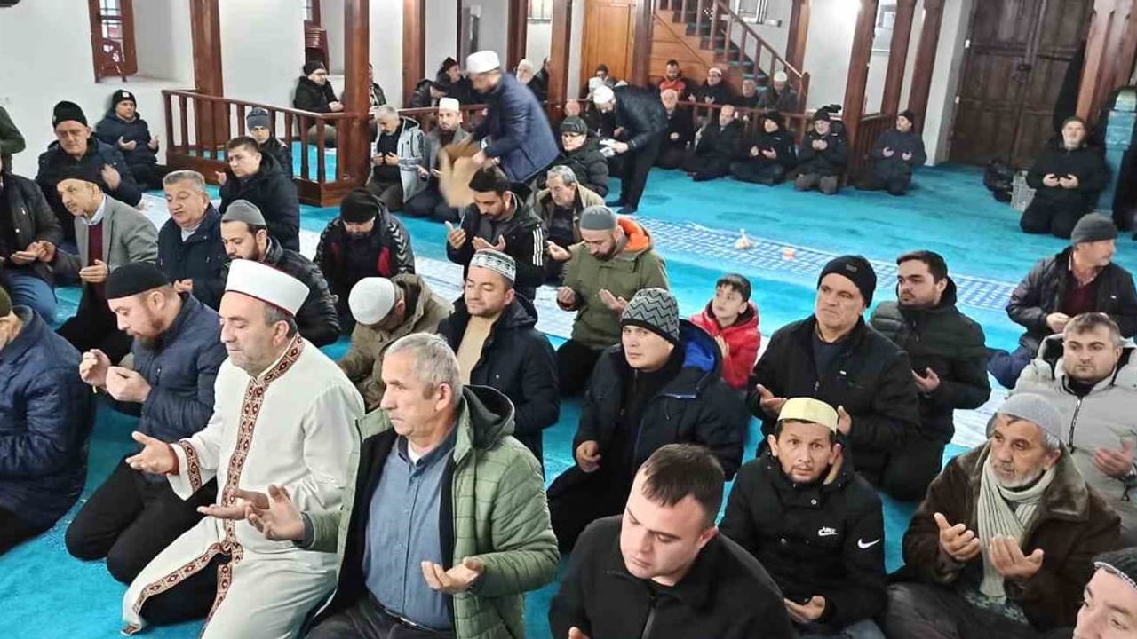 Devrek'te Yeni Yılın İlk Sabah Namazı Buluşması