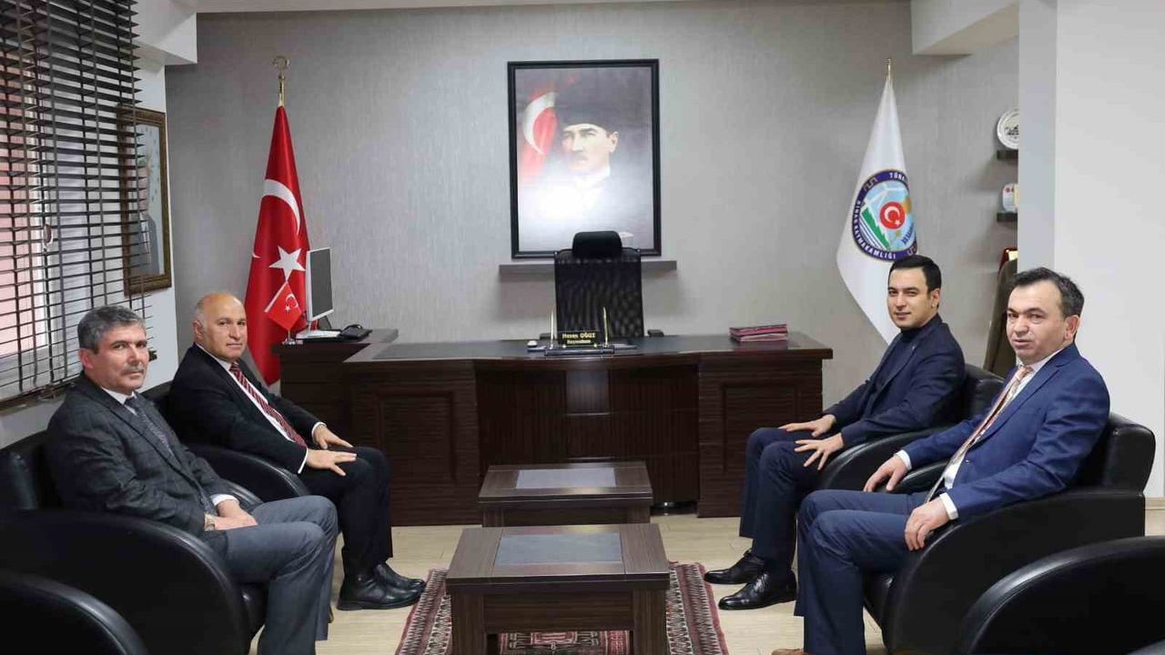 Dinar'da Eğitim Toplantısı Yapıldı