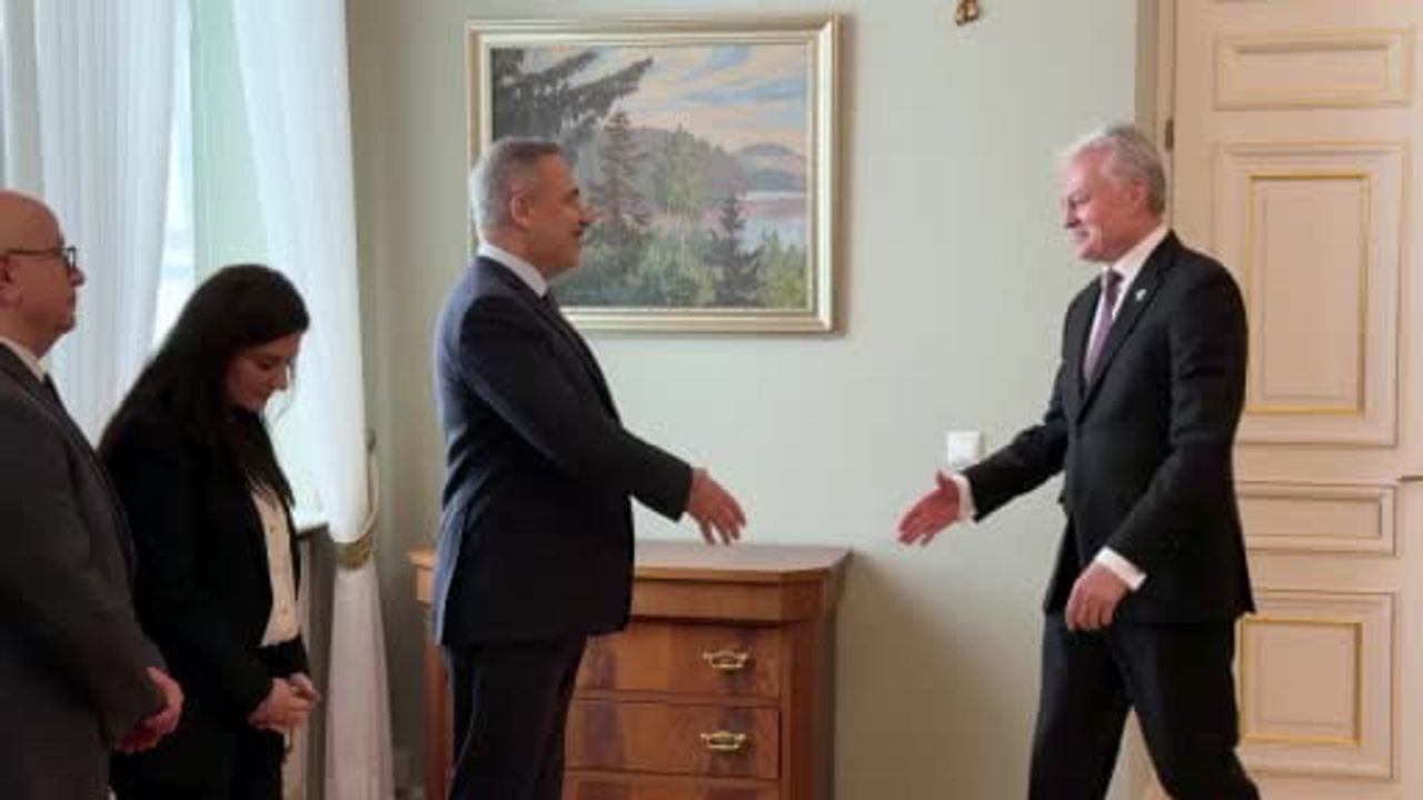 Dışişleri Bakanı Fidan, Litvanya Cumhurbaşkanı Nauseda ile Görüştü