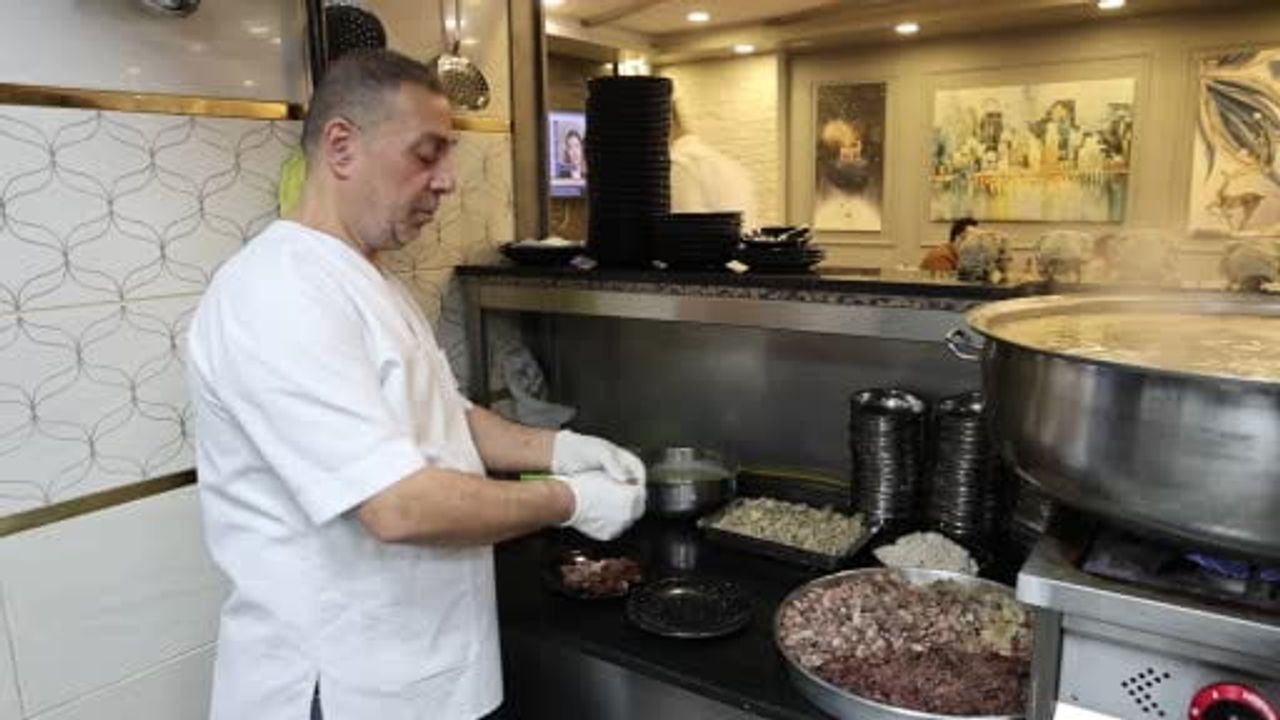 Diyarbakır'da 12 Yıldır Pirana Besleniyor