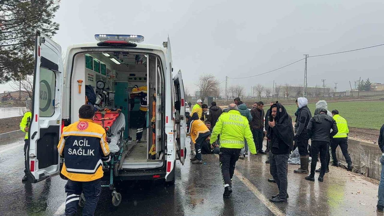 Diyarbakır'da Otomobil Kazası: 2 Yaralı