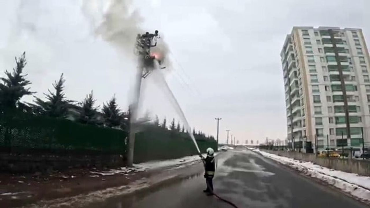 Diyarbakır'daki Yangın Müdahalesi Kask Kamerasıyla Kaydedildi