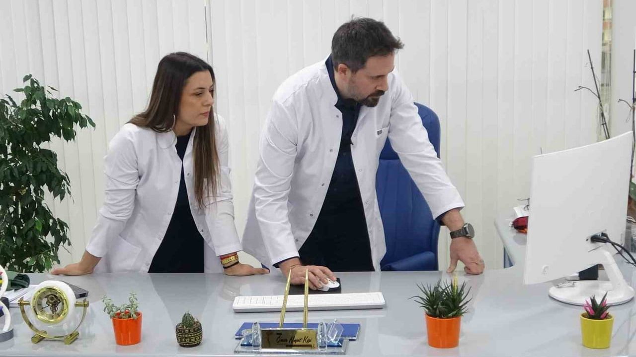 Doktor Çiftin Geliştirdiği Yapay Zeka Destekli Sağlık Takip Sistemi Hayat Kurtarıyor