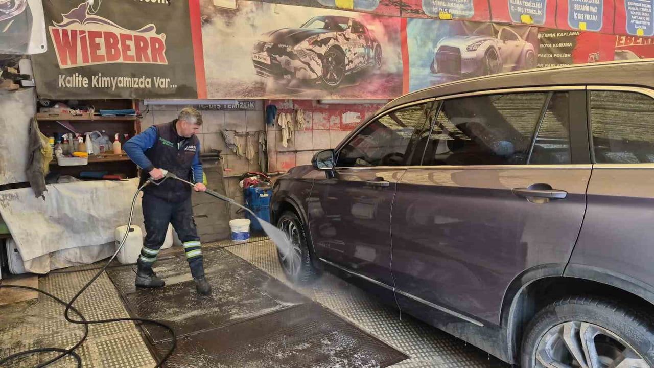Dondurucu Soğuklar Oto Yıkama Sektörünü Vurdu