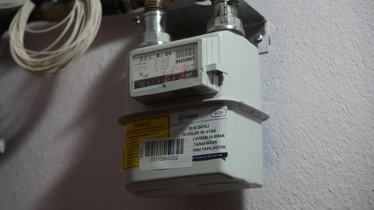 Down Sendromlu Çocuğu Olan Baba, İGDAŞ'tan Gelen 21 Bin TL Ceza ile Şaşkın