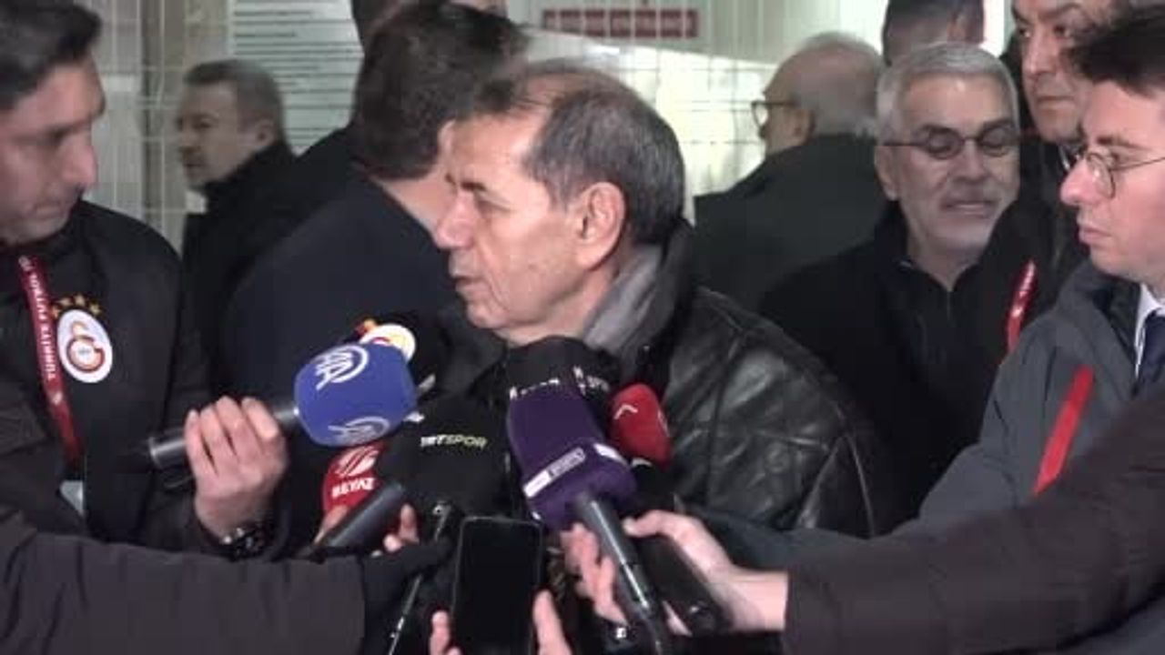 Dursun Özbek: "Icardi 5 ay daha Galatasaray’ın futbolcusudur"