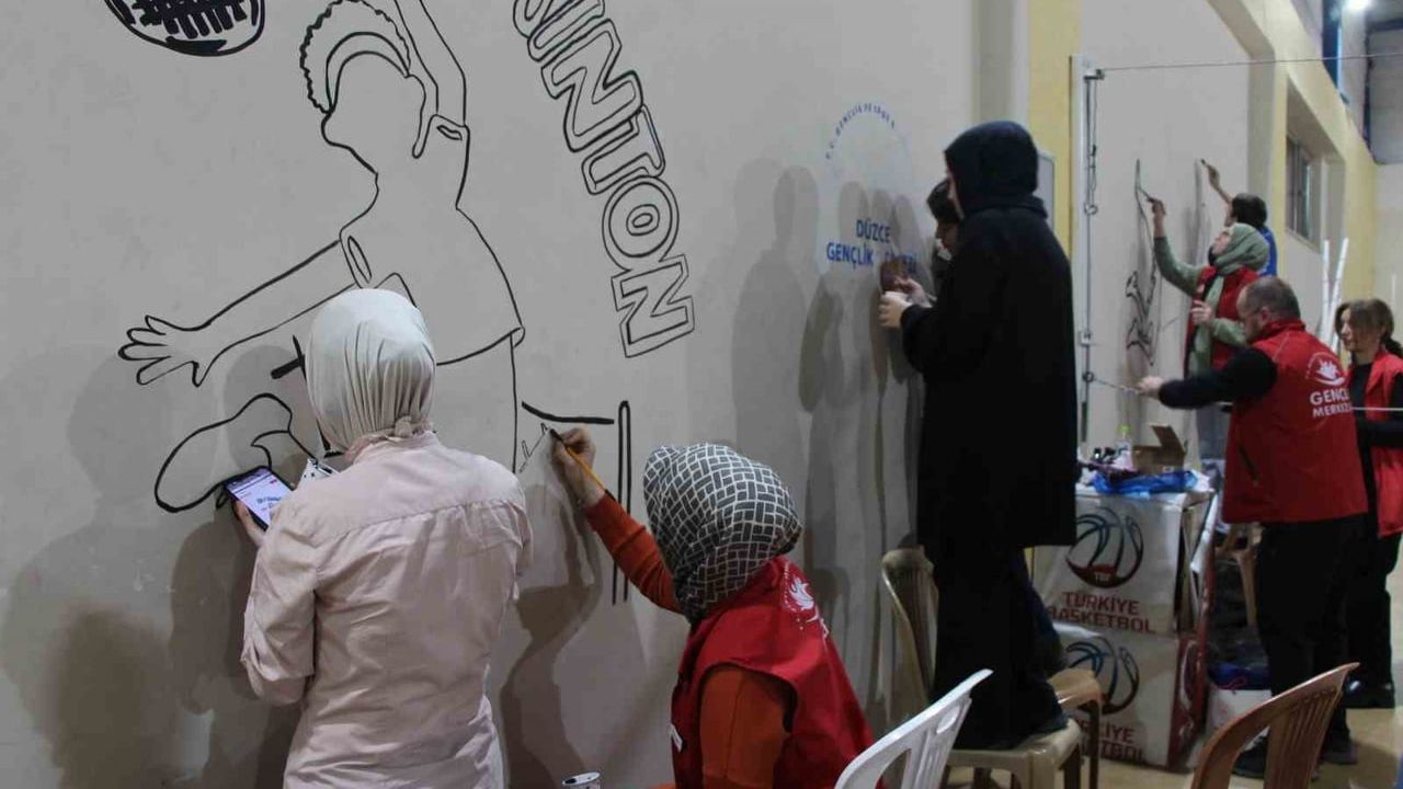 Duvarlarda Sanat Rüzgarı Esti