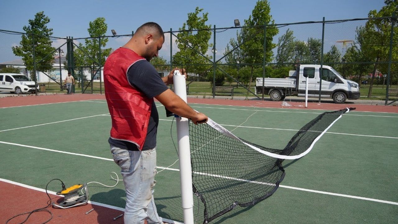 Düzce Belediyesi'nden Yeşil Alan Hamlesi