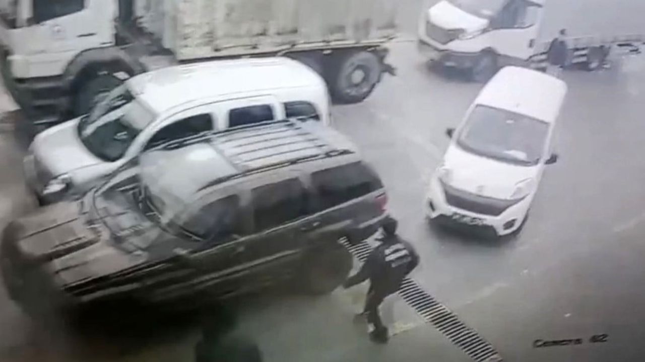 Düzce'de Araç Muayene İstasyonunda Kaza