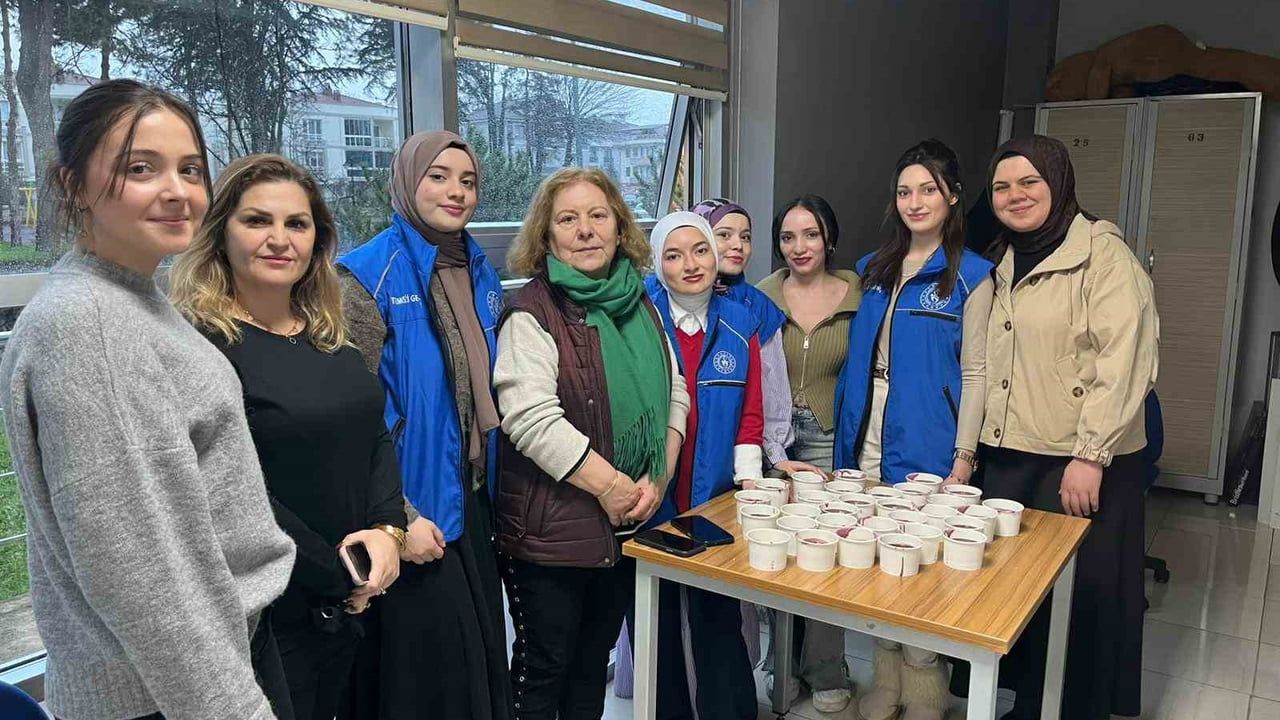 Düzce'de Gençler Pepeçura Yapmayı Öğreniyor