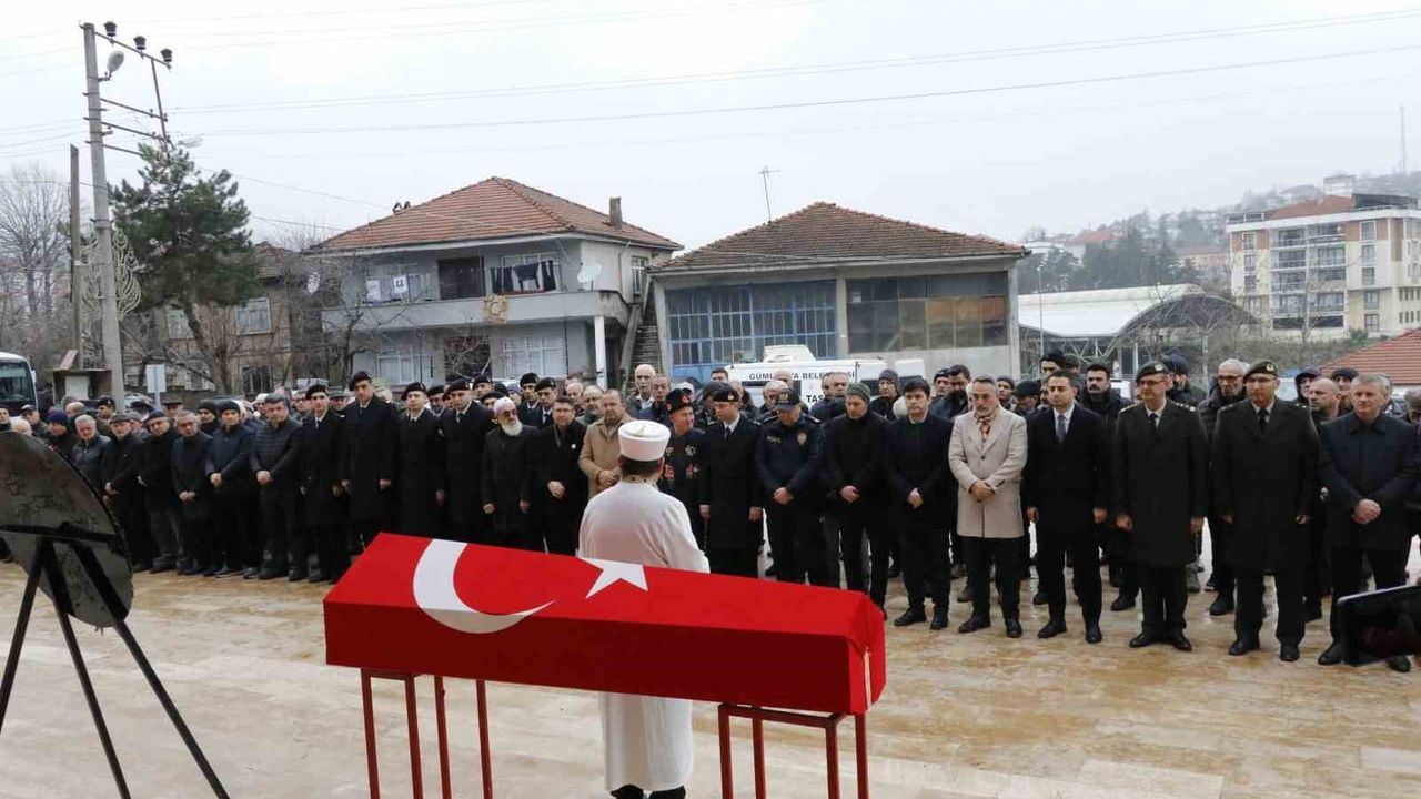Düzce'de Kıbrıs Gazisi Mehmet Ali Çiçek Hayatını Kaybetti