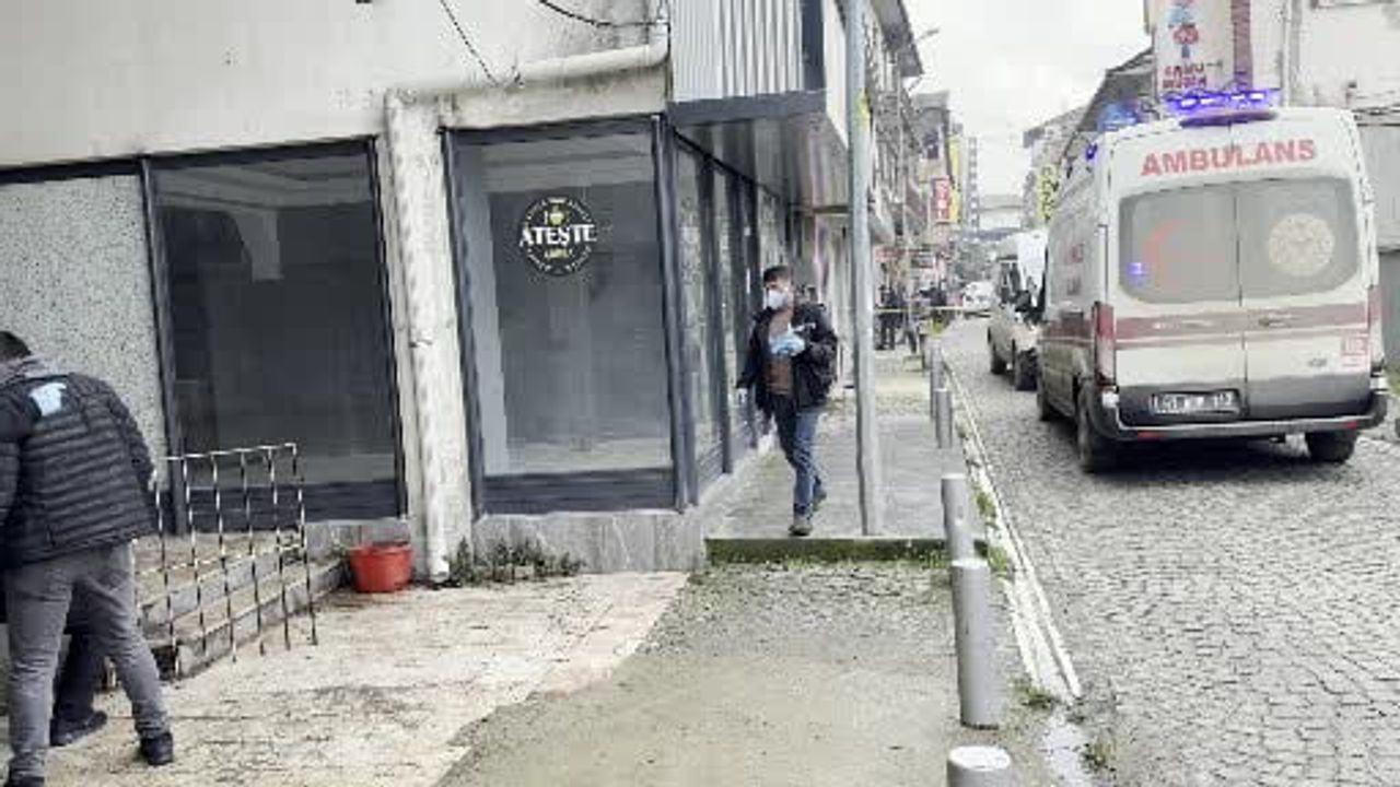 Düzce'de Pasaj Bodrumunda Erkek Cesedi Bulundu