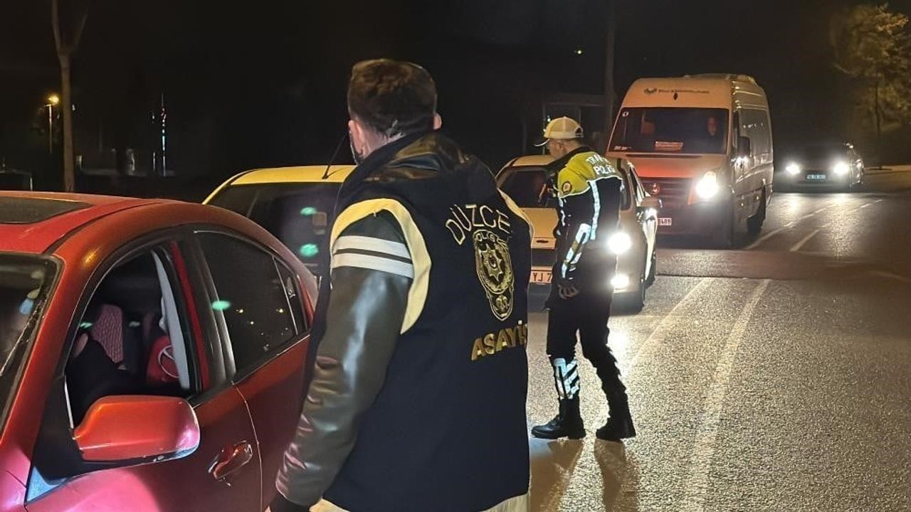 Düzce'de Suçlulara Geçit Yok: 124 Kişi Yakalandı