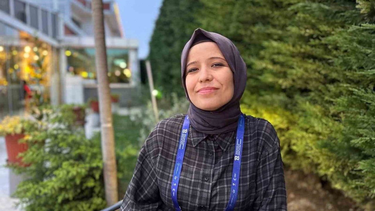 Düzce'den Önemli Başarı: Emine Sarı STAR Öğretmen Bursunu Kazandı