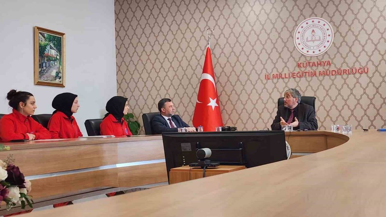 E-Sportif Dergisinin Söyleşisinde Eğitim Vizyonu Paylaşıldı