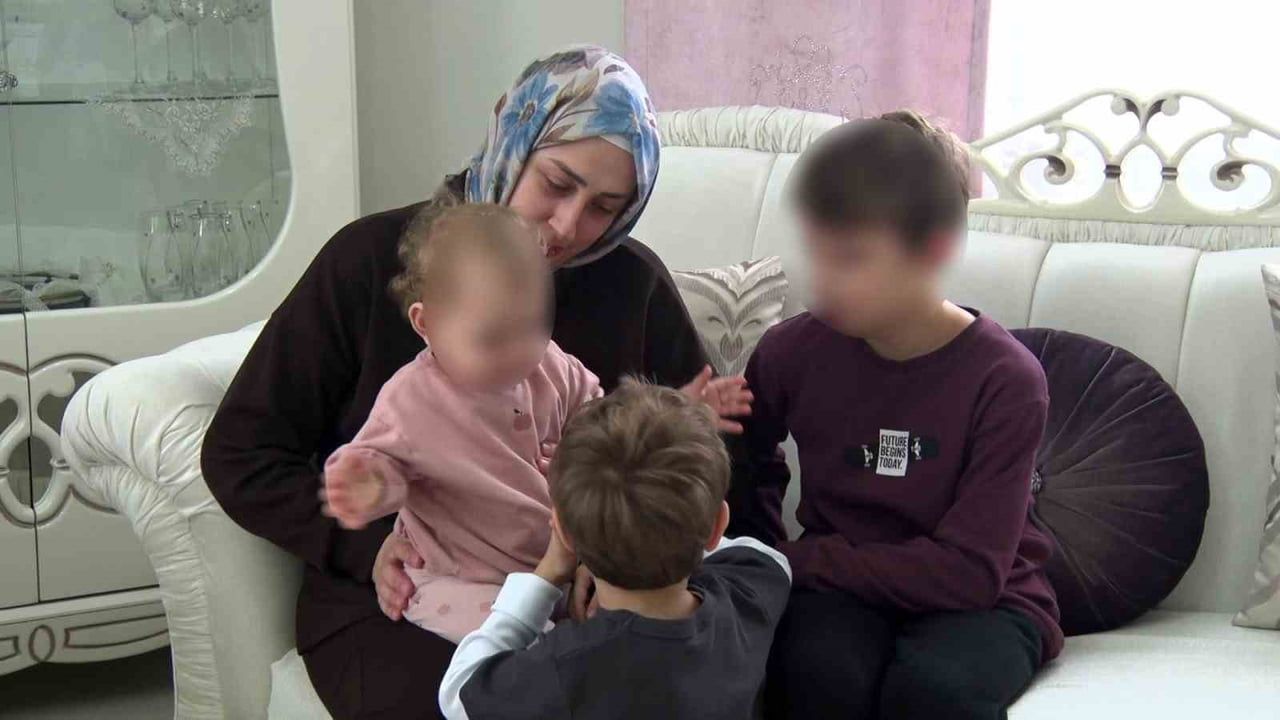 Ebru Öksüz'ün İşten Çıkarılma İddiası: Yasal Hakkı İçin Mücadele Etti