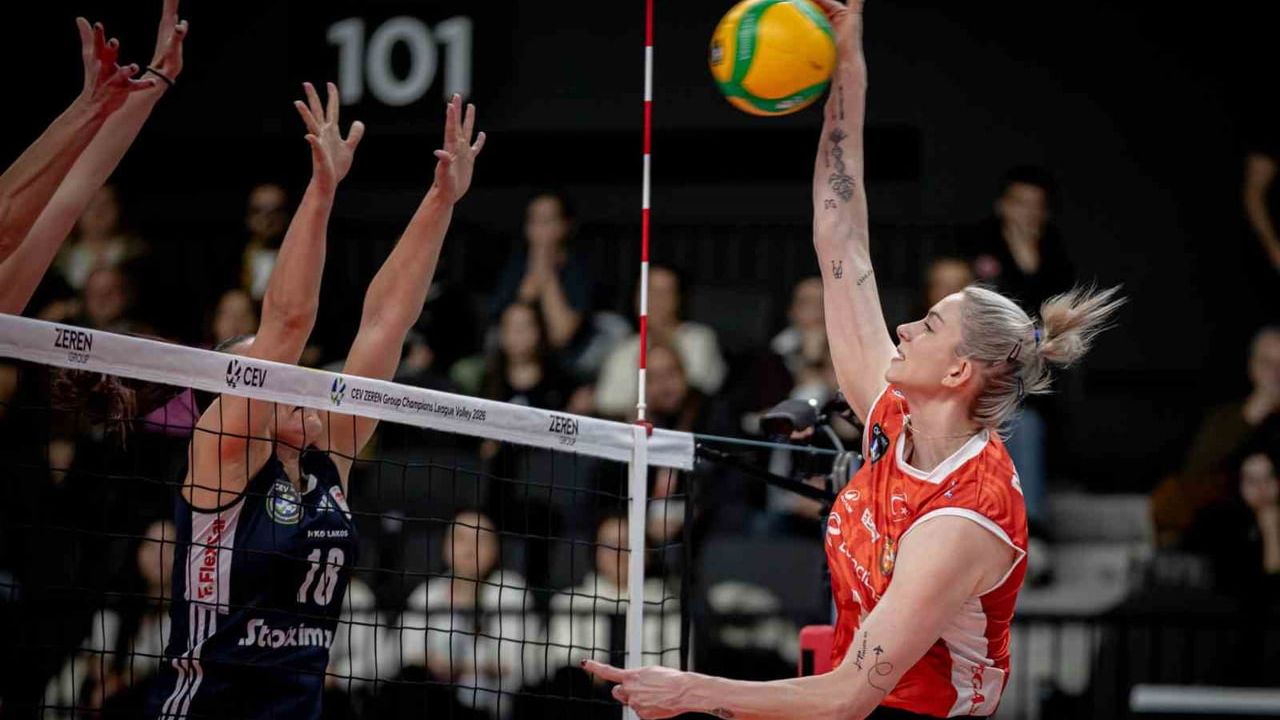 Eczacıbaşı Dynavit, Olympiakos'u Üst Üste Setlerle Geçti