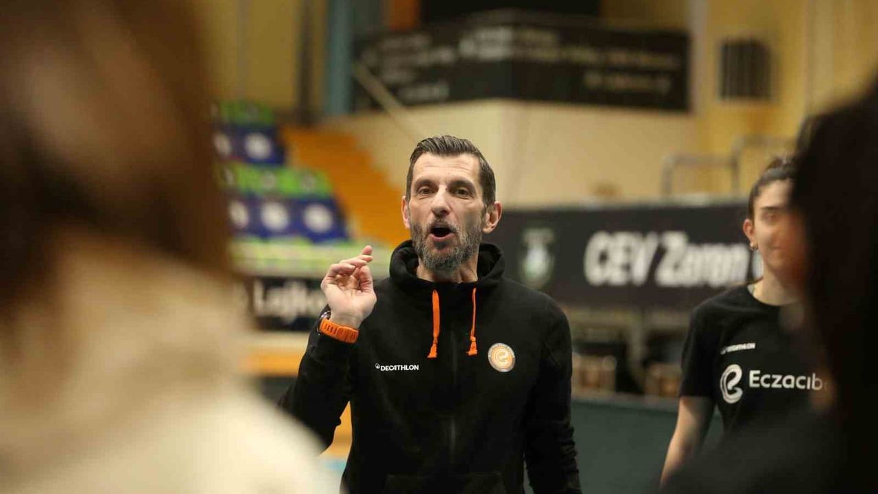 Eczacıbaşı Dynavit Sırbistan'da Galibiyet Peşinde