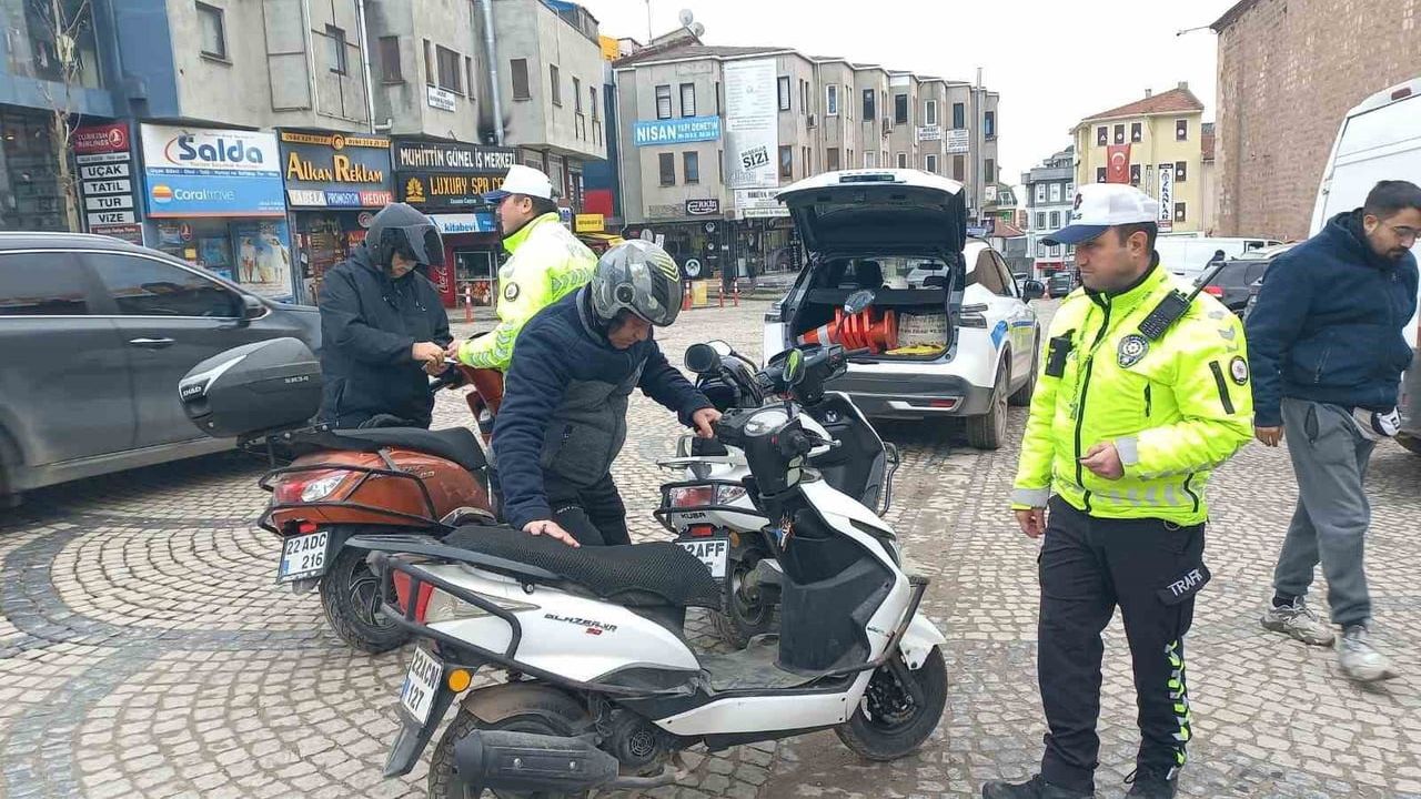 Edirne'de Motosiklet Sürücülerine Yönelik Trafik Denetimi