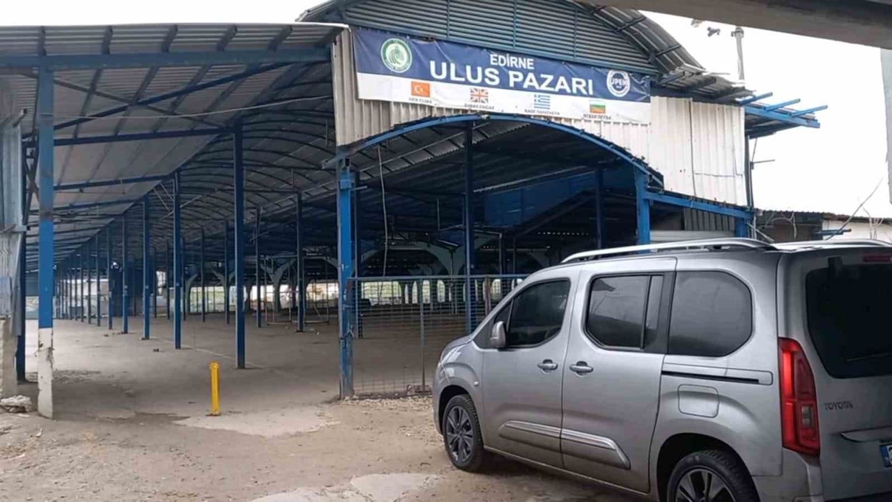 Edirne'nin Ulus Pazarı Kapatıldı