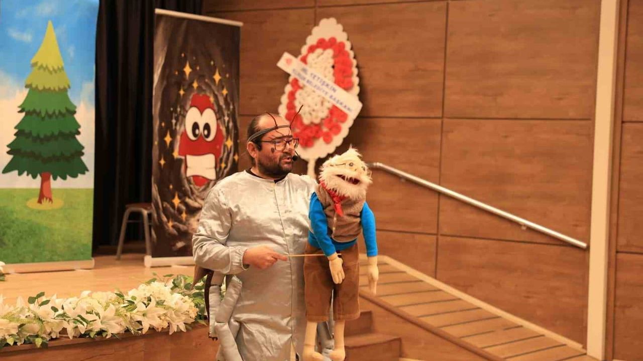 Efeler Belediyesi Çocuklar İçin Tiyatro Etkinliği Düzenledi